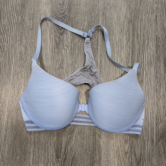 Victoria's Secret Light Gray Bra - Picture 1 of 2